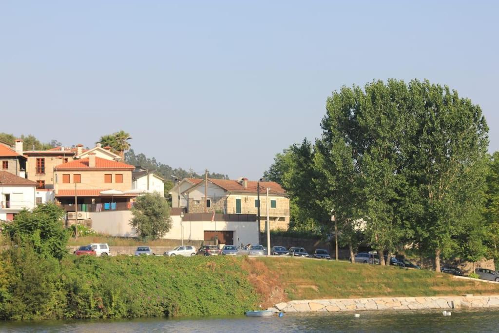 Meus Rios - Moradia T1 Entre O Douro E Tamega Villa Torrao  Exterior photo